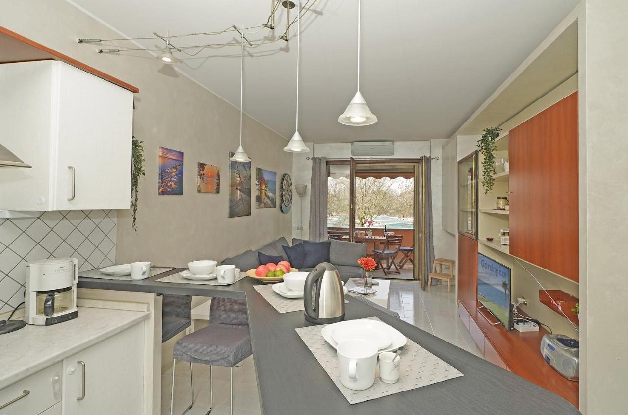 Casa Rudi - Gardagate Daire Sirmione Dış mekan fotoğraf